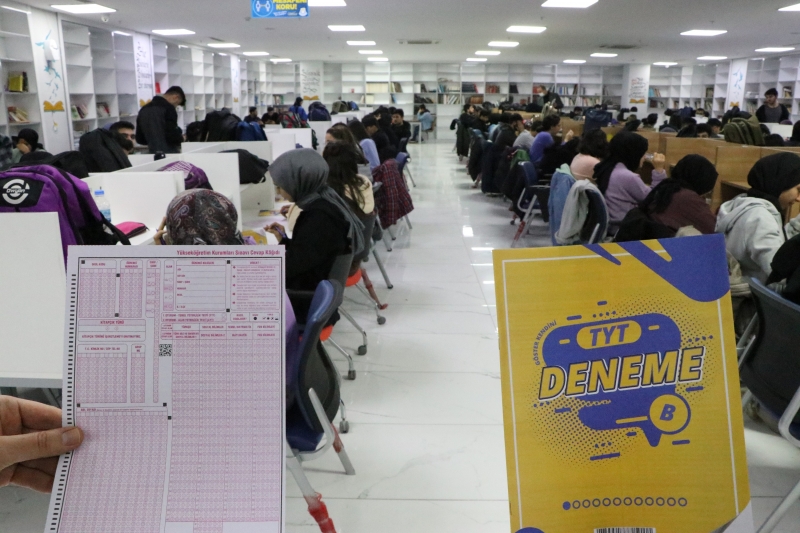 HALİLİYE’DE ÖĞRENCİLERE DENEME SINAVI