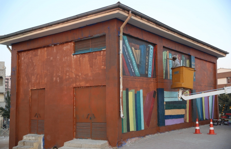 HALİLİYE’DE PARKLARIN ÇEHRESİ DEĞİŞİYOR