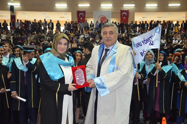 Harran İİBF’de Mezuniyet Sevinci