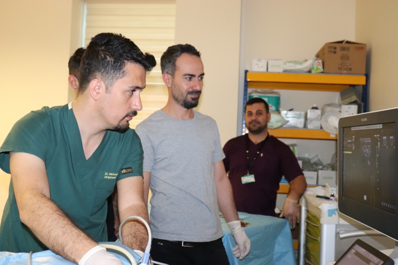 HARRAN ÜNİVERSİTESİ HASTANESİ’NDE BİR İLK: AMELİYATSIZ GUATR TEDAVİSİ