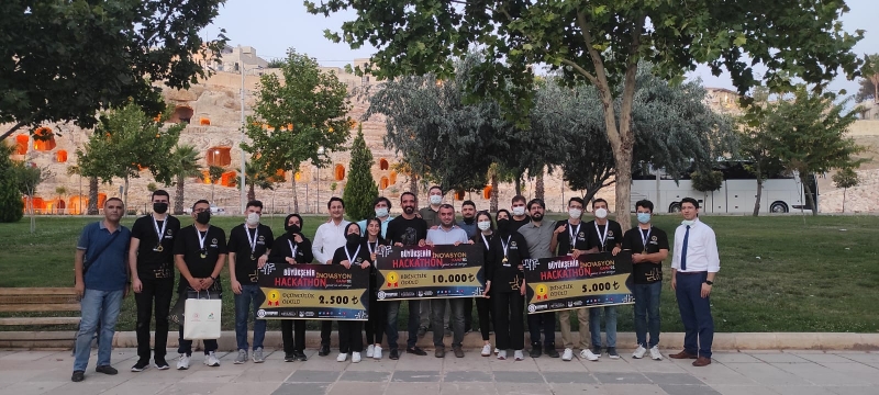 Harran Üniversitesi Sürekli Eğitim Merkezi Bölgeye Güç Katmaya Devam Ediyor