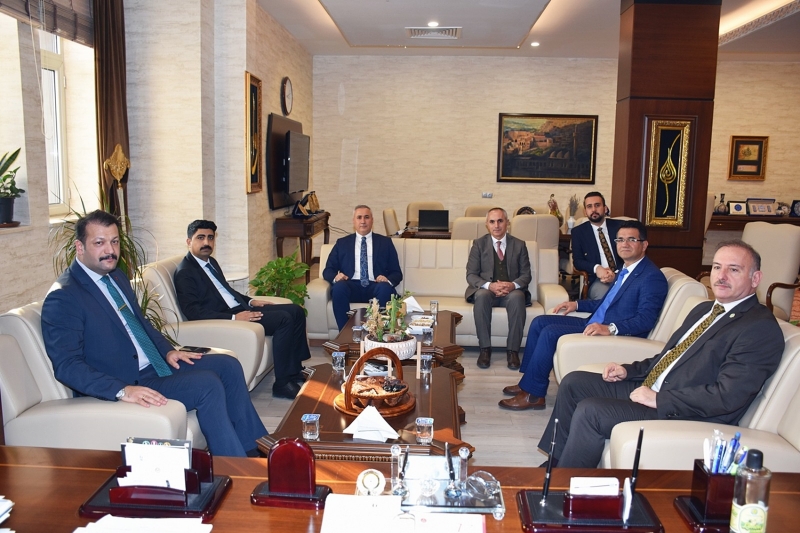 Harran Üniversitesi ile Siverek ve Viranşehir Cumhuriyet Başsavcılıkları Arasında İş Birliği Protokolü İmzalandı