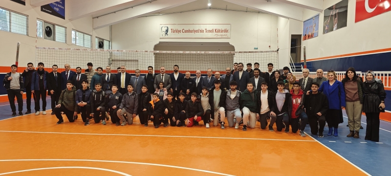 Harran Üniversitesinde Modern Spor Salonu Hizmete Açtı