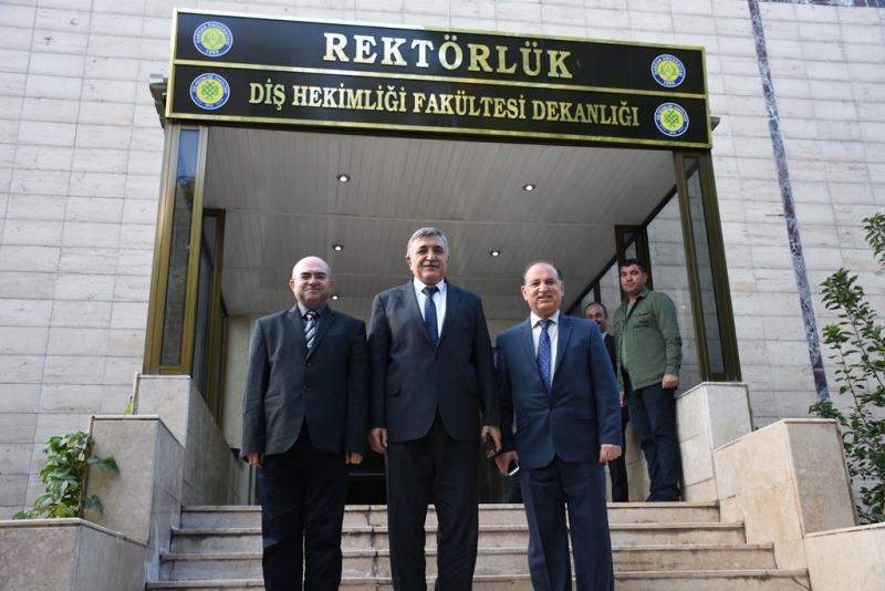 Harran Üniversitesin'de devir teslim töreni yapıldı