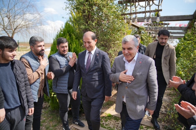 HASAN ÇAY, BAŞKAN BEYAZGÜL İÇİN ADAYLIKTAN ÇEKİLDİ