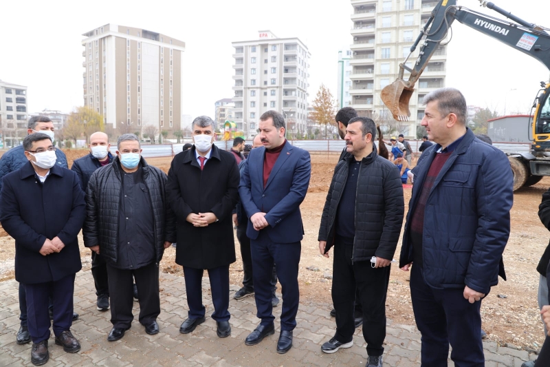 HAYIRSEVER GURBETÇİ SAĞLIK TESİSİ YAPTIRIYOR.