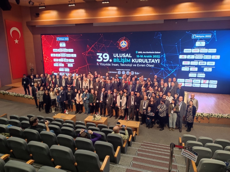 HRÜ Bilgisayar Mühendisliği Bölümü ve Bölüm Başkanına Ulusal Prestijli Ödül