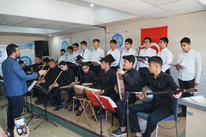 HRÜ İlahiyat Fakültesi’nde Çanakkale Zaferini Anma Programı Düzenlendi