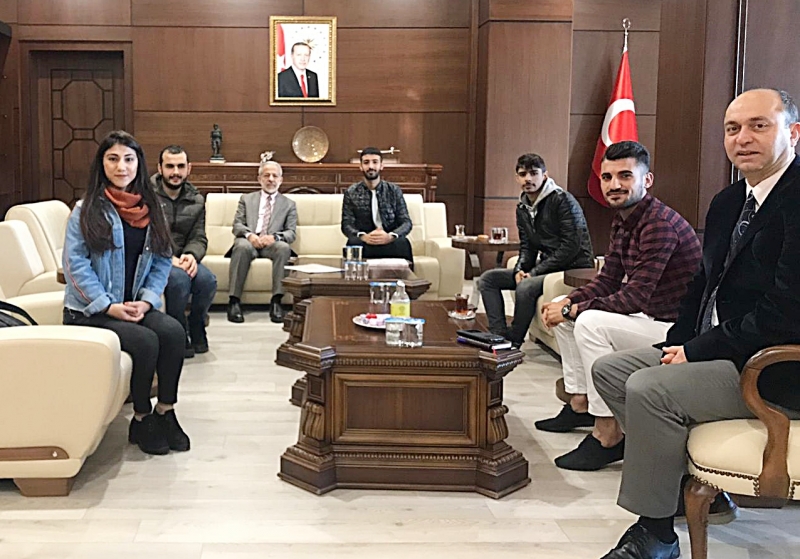 HRÜ Öğrencileri, Görme Engellilere Yönelik Sesli Kitap Projesi Geliştirdi