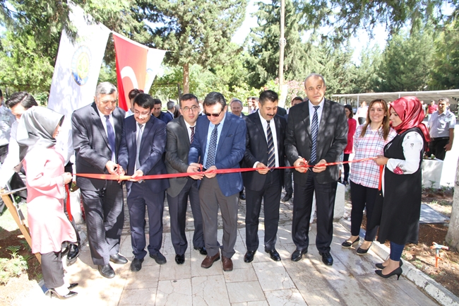 HRÜ Teknik Bilimler MYO’da Taş Atölyesi ve Sergisi Açıldı