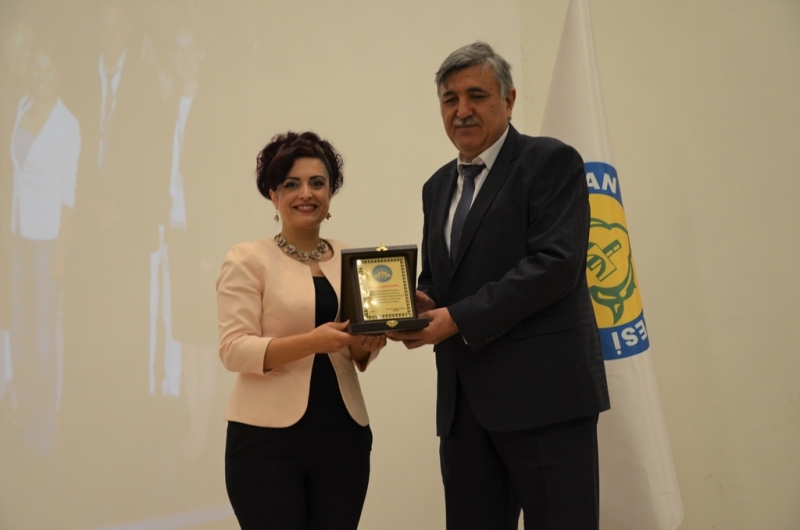 HRÜ’de Hemşirelikte Kendini Geliştirmenin Önemi Konferansı