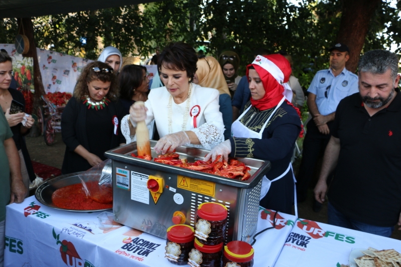 Hülya Koçyiğit de Artık Şanlıurfalı