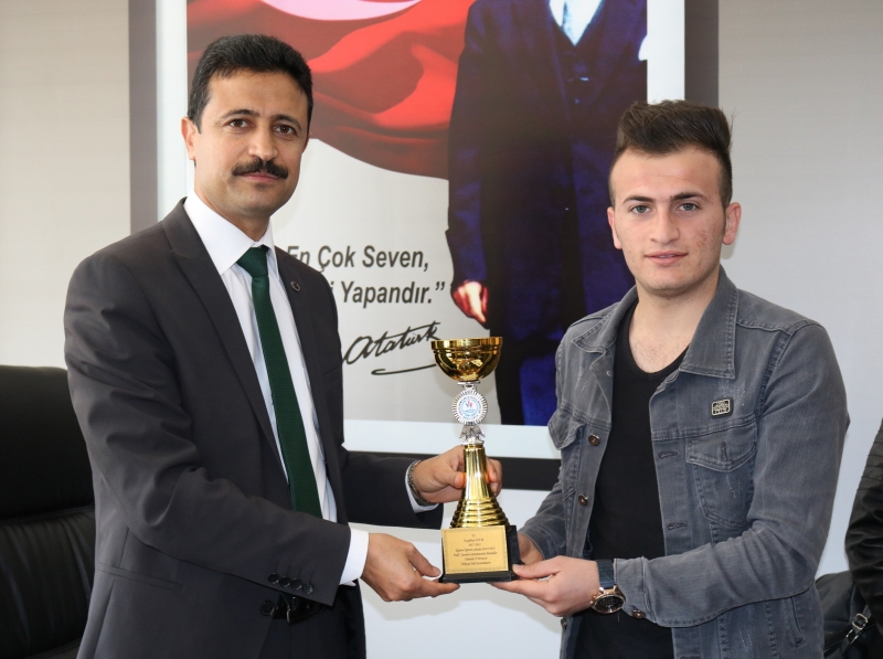 İki Yılda İki Kupa