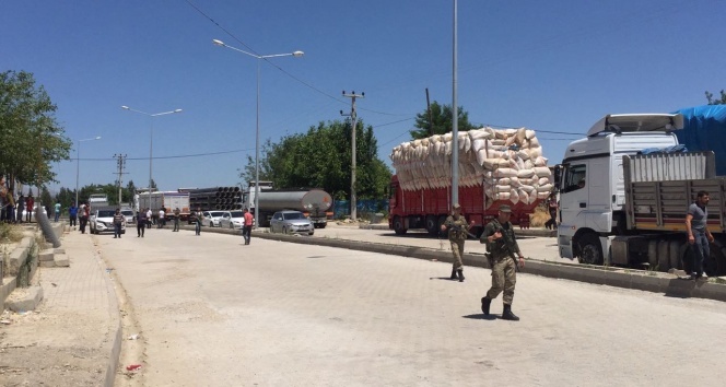 Jandarma Karakolu önünde araç patladı