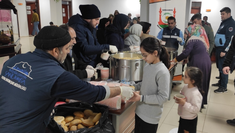 KADINLARIN UMUDU DESTEK MERKEZLERİ, SICAK YUVALARI OLDU