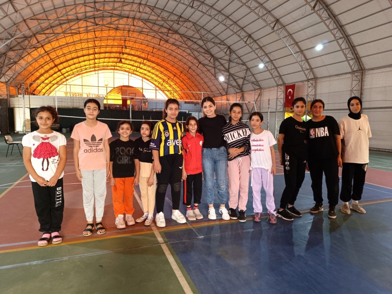 KARAKÖPRÜ BELEDİYESİ KURSLARINDA GELECEĞİN SPORCULARI YETİŞİYOR