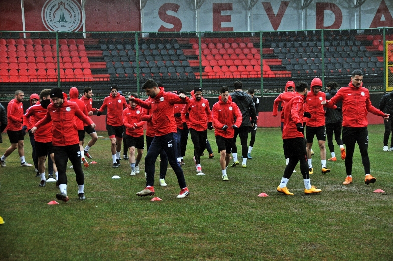 Karaköprü Belediyespor Erzin'den Kayıpsız Dönmek İstiyor