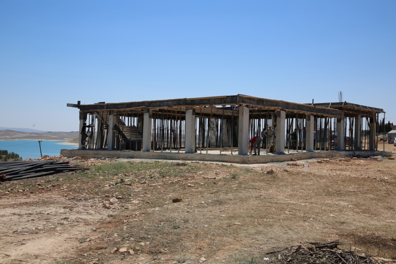 Karaköprü Kırsalında Çok Amaçlı Salon Yatırımları Devam Ediyor