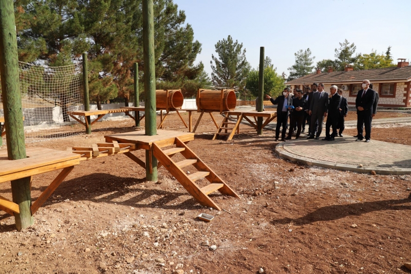 KARAKÖPRÜ ORMAN OKULU ÖĞRETMENLER GÜNÜNDE AÇILIYOR