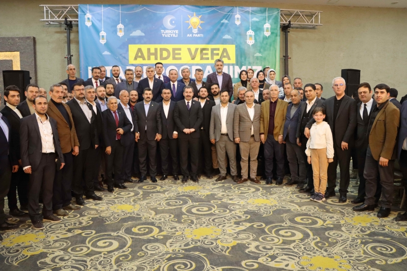 KARAKÖPRÜ’DE AHDE VEFA İFTARIYLA GÖNÜLLER BİRLEŞTİ