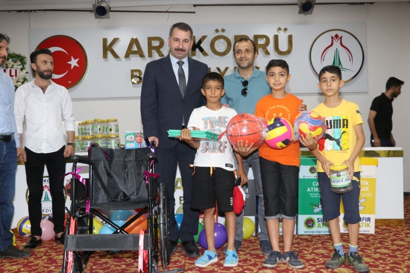 KARAKÖPRÜ'DE ÇEVRE DOSTU OKULLAR ÖDÜLLENDİRİLDİ