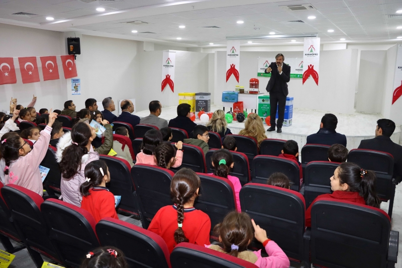 KARAKÖPRÜ'DE ÇOCUKLARA ÇEVRE BİLİNCİ AŞILANIYOR