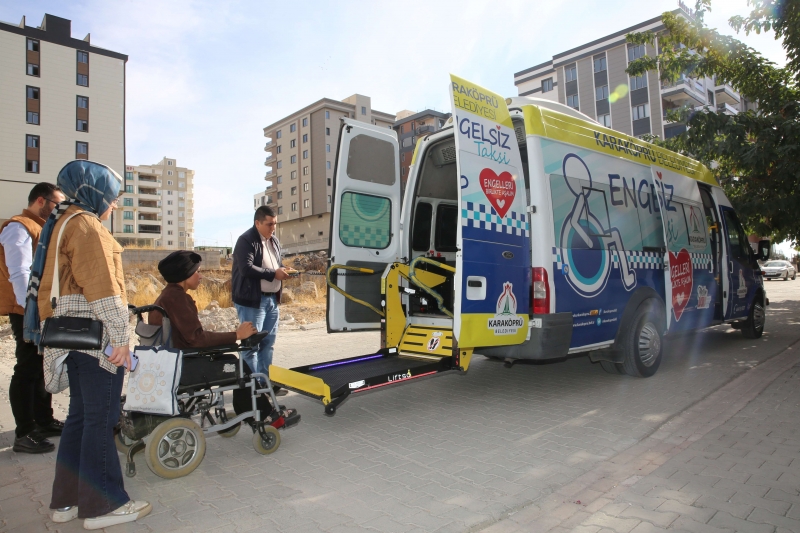 KARAKÖPRÜ’DE ENGELLİ VATANDAŞLARA ÜCRETSİZ ULAŞIM: "ENGELSİZ TAKSİ"