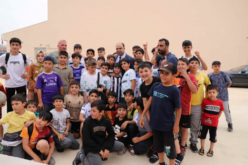 KARAKÖPRÜ'DE FUTBOL ŞÖLENİ COŞKUYLA BAŞLADI