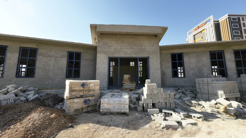 KARAKÖPRÜ'DE GENÇLER İÇİN YENİ DERS ÇALIŞMA ALANLARI KAZANDIRILIYOR