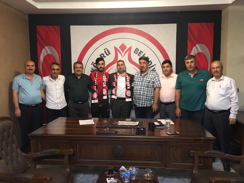 KARAKÖPRÜ’DE GENÇLER YUVADA KALDI