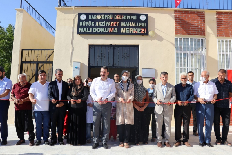 KARAKÖPRÜ’DE KADINLARIN ÜRETİM MERKEZİ HİZMETE AÇILDI