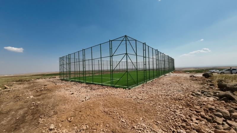 KARAKÖPRÜ'DE KIRSALDAKİ GENÇLER İÇİN YENİ SPOR TESİSLERİ KAZANDIRILIYOR