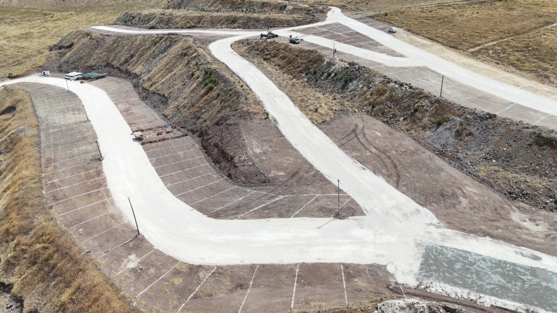 KARAKÖPRÜ’DE KURBAN SATIŞ YERLERİ HAZIRLANIYOR