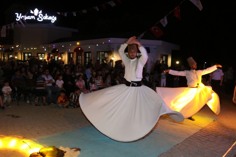 Karaköprü'de Ramazan Etkinlikleri Sema Gösterisiyle Sona Erdi