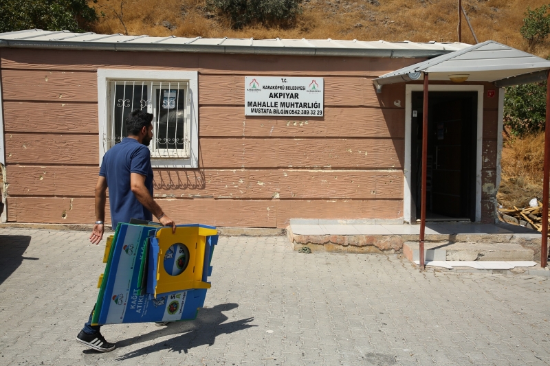 KARAKÖPRÜ'DE SIFIR ATIK VE GERİ DÖNÜŞÜM SEFERBERLİĞİ SÜRÜYOR