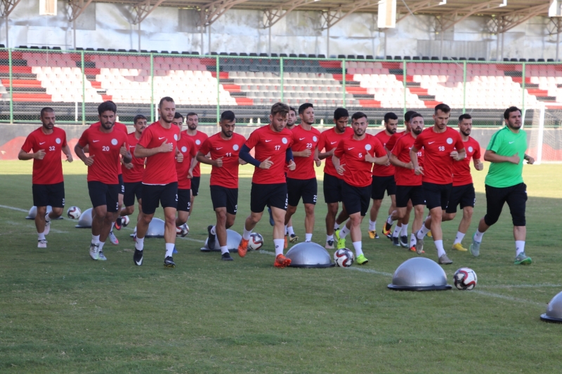 Karaköprü'de Tek Hedef 3 Puan