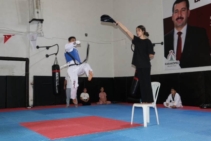 KARAKÖPRÜ’DE TEKVANDO KURSUNA YOĞUN İLGİ