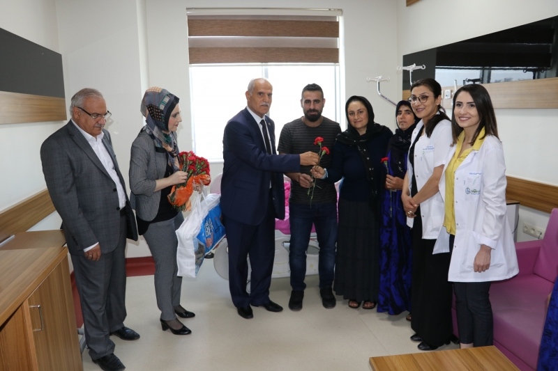 Karaköprüde Yeni Annelerin Günü Kutlandı