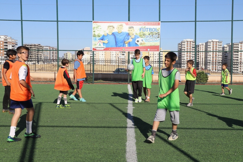 KARAKÖPRÜ’DE YENİ SEZON SPOR KURSLARI BAŞLADI