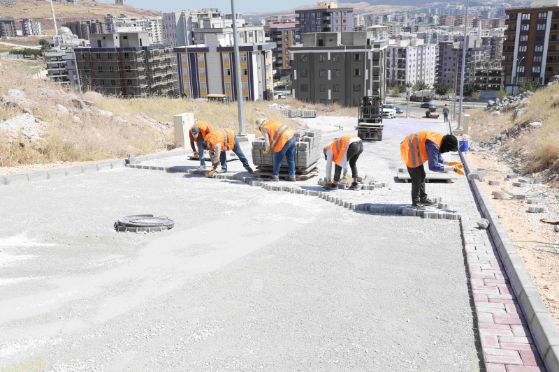 KARAKÖPRÜ’NÜN ALTYAPISI YENİLENİYOR