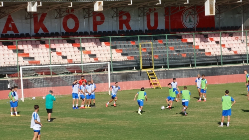 Karbel Karaköprü Belediyespor Bayrampaşa’yı bekliyor