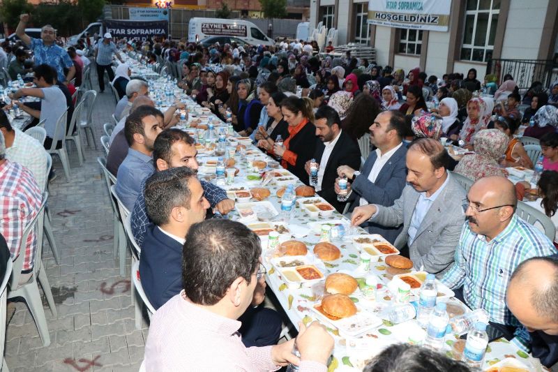 Kardeşlik Sofrasında Adres Bu Kez Bozova