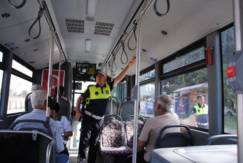 KAVURUCU SICAKLARDA VATANDAŞI TERLETENLERE BÜYÜKŞEHİR'DEN CEZA YAĞDI