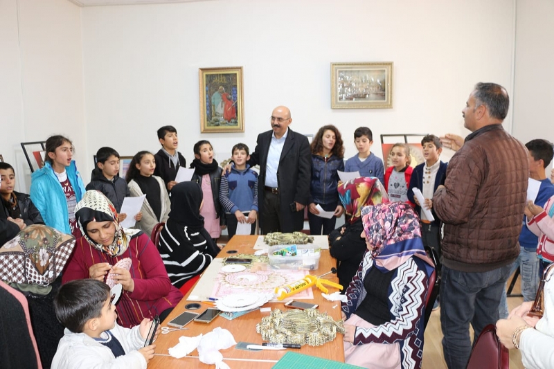 Kaymakam Göker’den Bozova Halk Eğitime Ziyaret