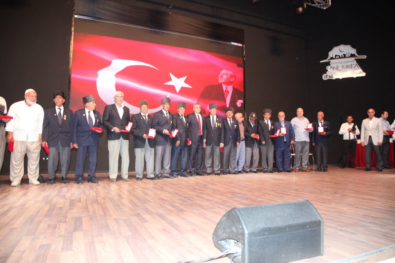 Kıbrıs Gazilerine Madalyaları Tevcih Edildi