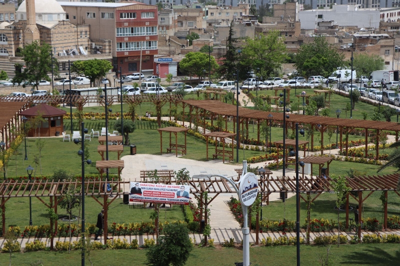 KIZILAY BAHÇESİ ŞANLIURFA’NIN KALBİNE NEFES ALDIRDI