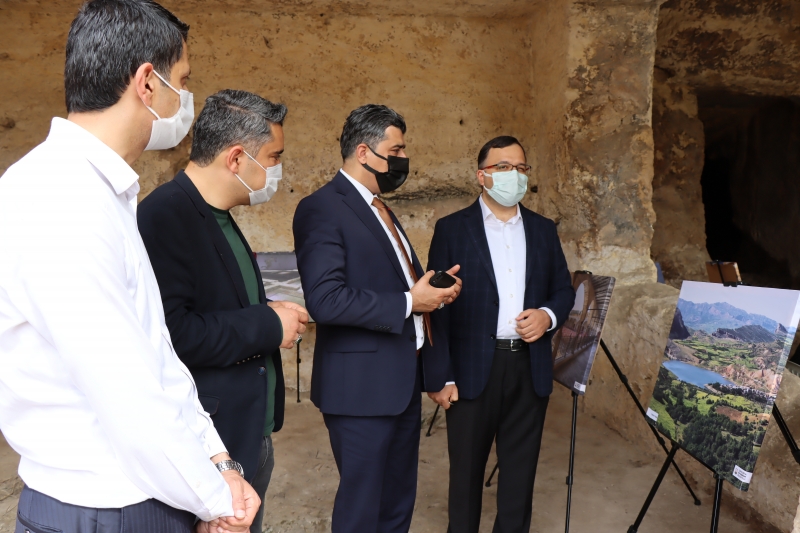 KIZILKOYUN NEKROPOLÜNDE ‘TURİZM ŞEHRİ ŞANLIURFA’ KONULU FOTOĞRAF SERGİSİ