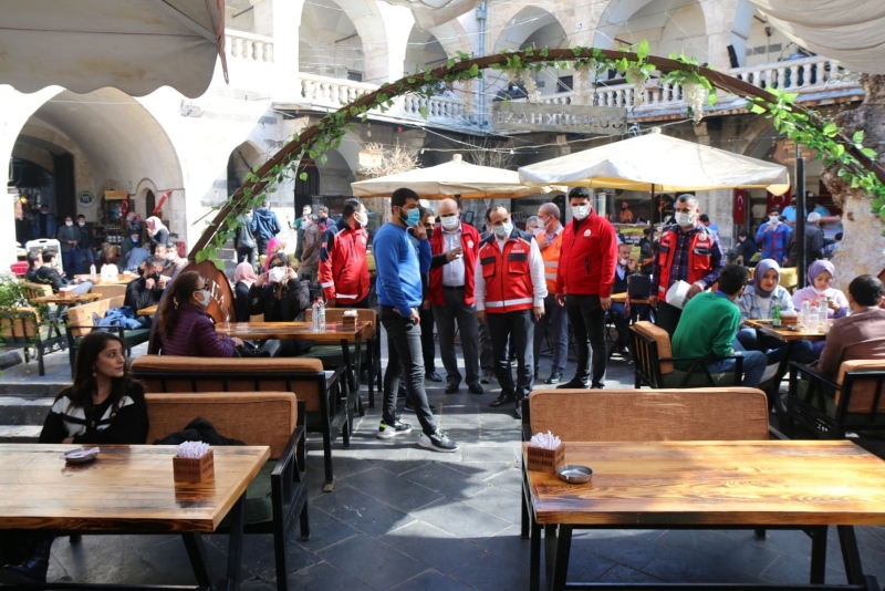 Maske ve Sosyal Mesafe Denetimlerine Aralıksız Devam Ediliyor.