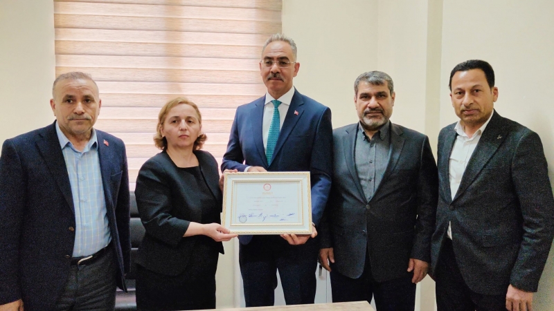 Mehmet Kuş Mazbatasını Aldı