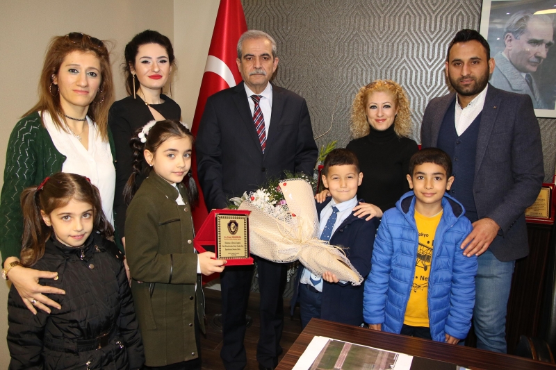 Minik Öğrencilerden Başkan Demirkol'a Teşekkür Ziyareti